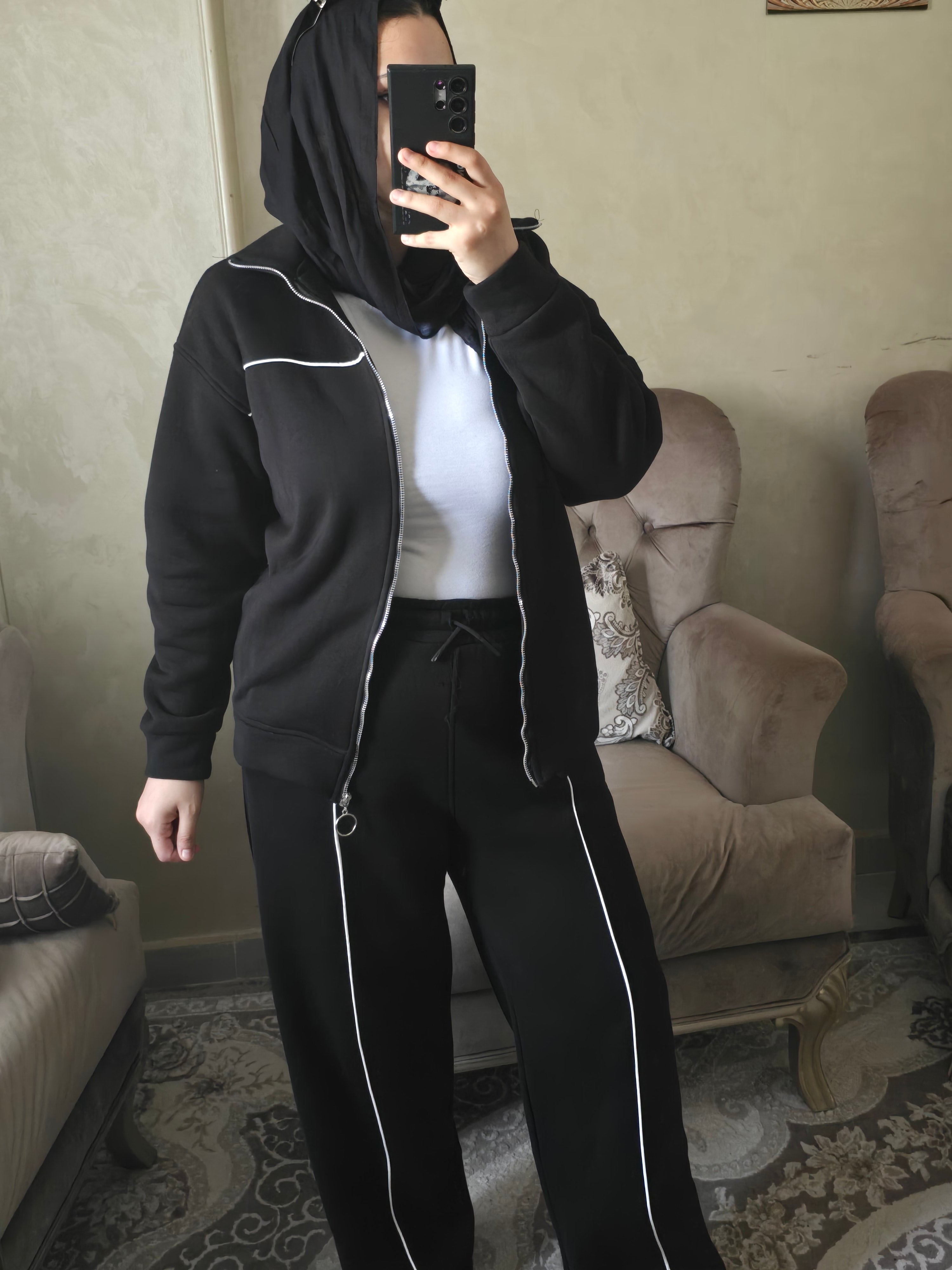 Jamila set